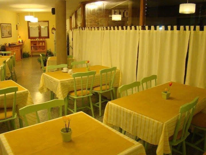 Hosteria Magnolia Villa Gesell Kültér fotó